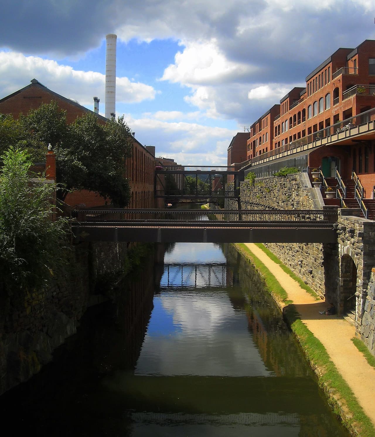 C&O Canal towpath in Georgetown, Washington DC
